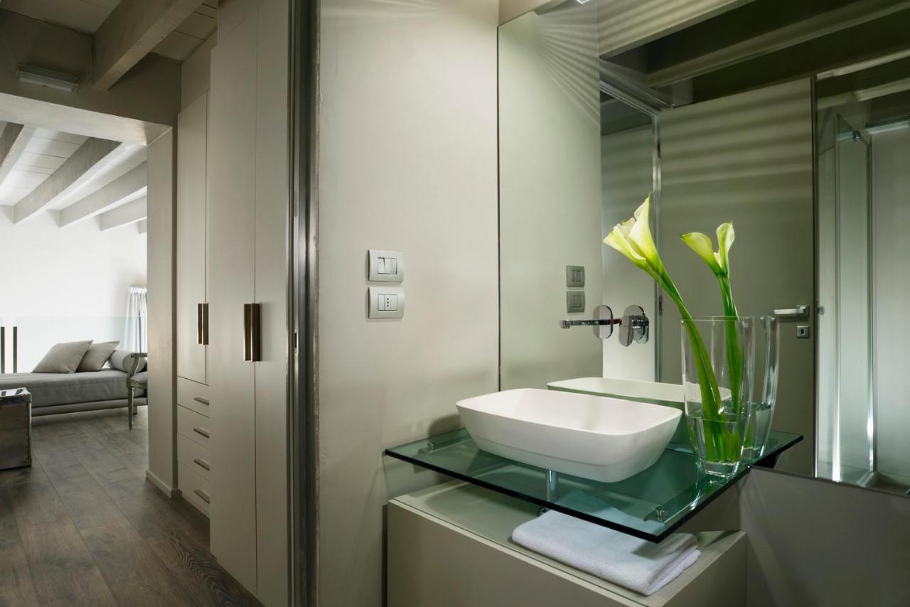 Strozzi Square Amazing House Apartment Florenz